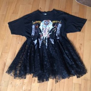 Vintage Godet Skull Shirt